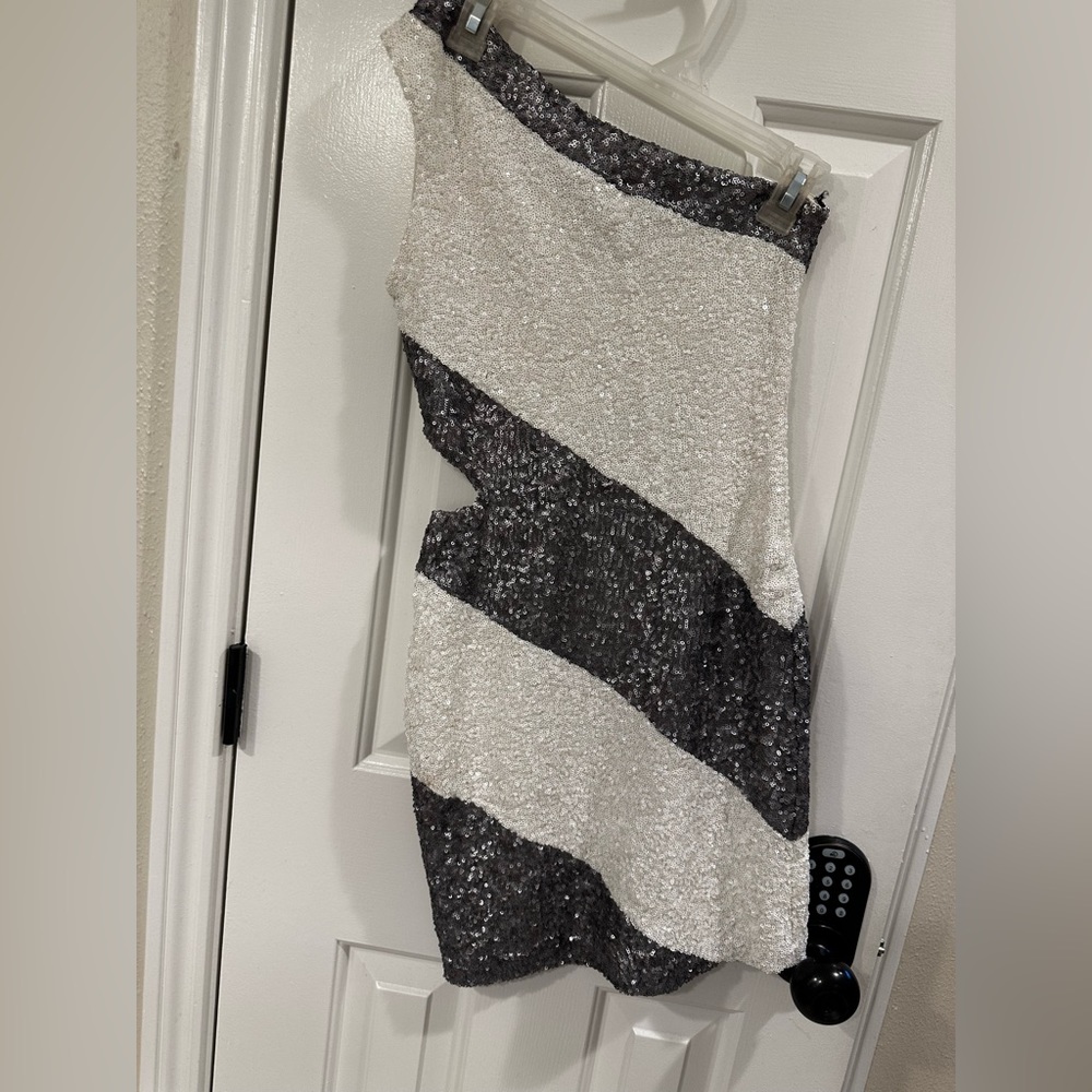 Bebe One-Shoulder Sparkle Mini
